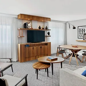 מלון Le Meridien Etoile